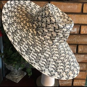 Vinyl Straw Hat Black and White